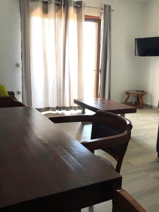 Spyridoula'S Guest House Himare Ngoại thất bức ảnh