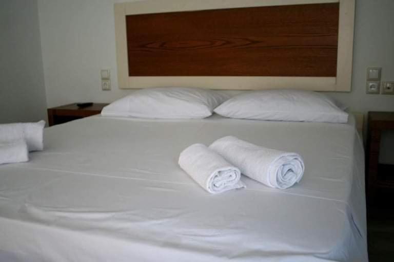 Spyridoula'S Guest House Himare Ngoại thất bức ảnh