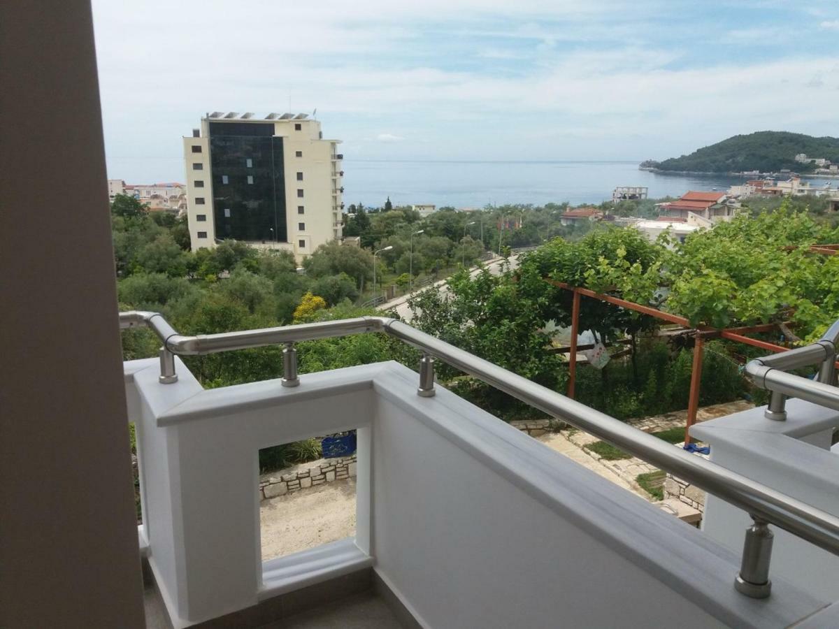 Spyridoula'S Guest House Himare Ngoại thất bức ảnh